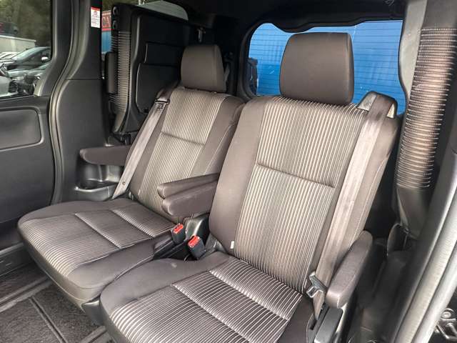 トヨタ ヴォクシー ２．０ ＺＳ 煌 H29年 (関東) 99