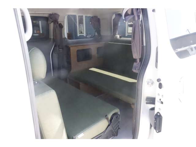 日産 ＮＶ２００バネット ＦＯＣＳ ルソ R8年 (近畿) 99