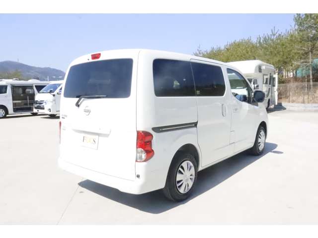 日産 ＮＶ２００バネット ＦＯＣＳ ルソ R8年 (近畿) 99