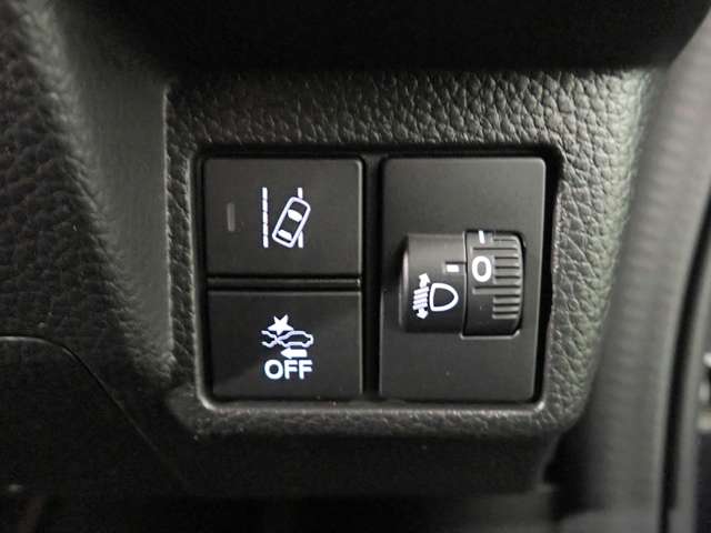 ホンダ Ｎ　ＢＯＸ カスタム ６６０ Ｌ R3年 (近畿) 99