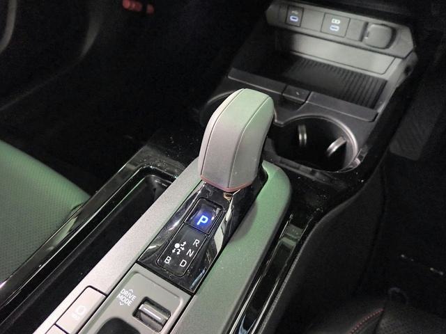トヨタ プリウスＰＨＶ ２．０ プラグインハイブリッド Ｚ R6年 (近畿) 99