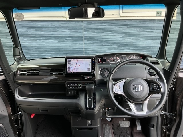 ホンダ Ｎ　ＢＯＸ カスタム ６６０ Ｇ Ｌ ターボ ホンダセンシング H29年 (近畿) 99