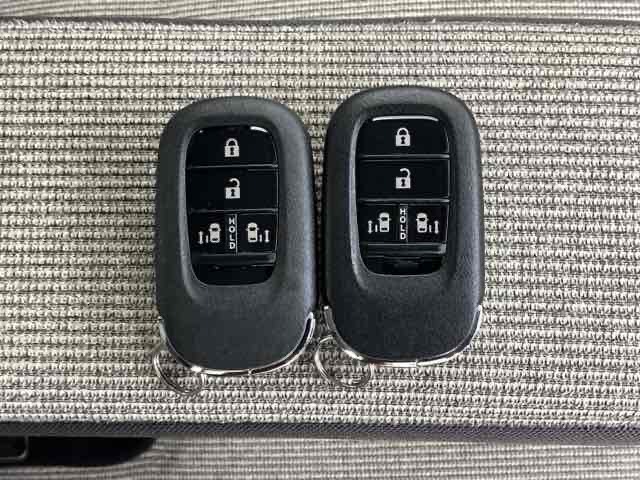 ホンダ Ｎ　ＢＯＸ ６６０ ファッションスタイル ２トーン R7年 (近畿) 99