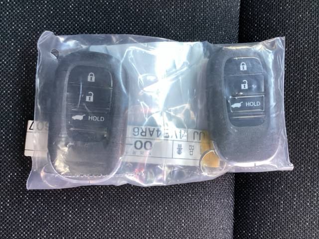 ホンダ ヴェゼル １．５ Ｅ：ＨＥＶ ＲＳ R7年 (近畿) 99