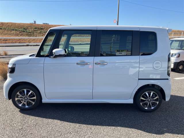 ホンダ Ｎ　ＢＯＸ カスタム ６６０ R8年 (九州・沖縄) 99