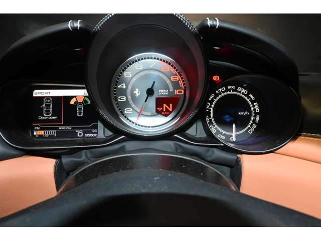 フェラーリ カリフォルニア Ｆ１ ＤＣＴ H26年 (関東) 99