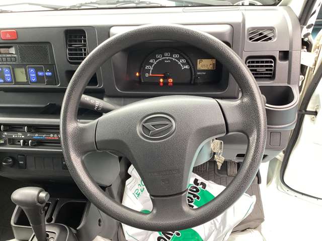 ダイハツ ハイゼットトラック ６６０ ＦＲＰ中温冷凍車 片側スライドドア仕様 ハイルーフ ４ＷＤ H29年 (関東) 99