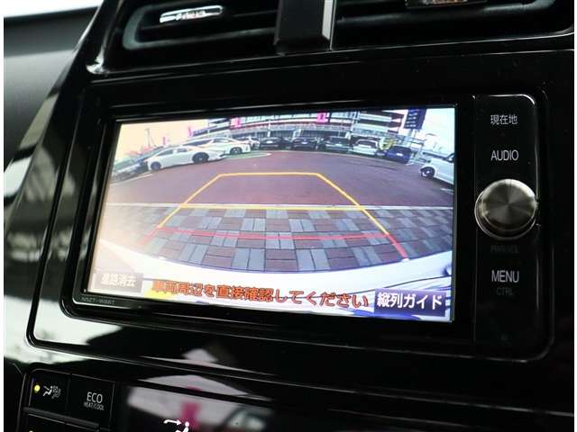 トヨタ プリウス １．８ Ｓ セーフティ プラス Ｅ－ＦＯＵＲ ４ＷＤ H29年 (関東) 99