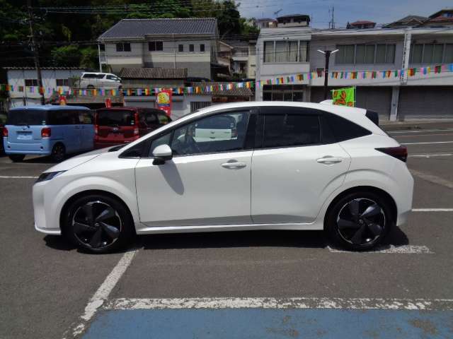 日産 ノートオーラ １．２ Ｇ R5年 (九州・沖縄) 99