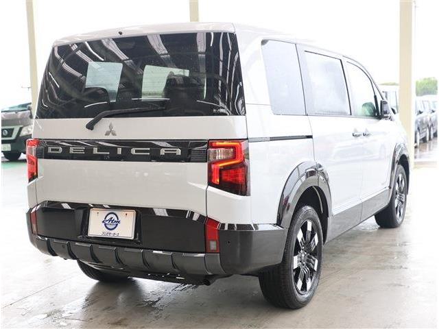 三菱 デリカ　Ｄ：５ ２．２ Ｐ ディーゼルターボ ４ＷＤ R8年 (東海) 99