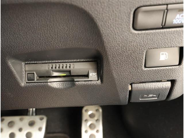 トヨタ プリウス １．８ Ｓ ツーリングセレクション ブラックエディション R3年 (東海) 99