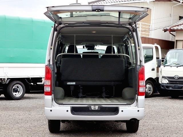トヨタ ハイエースバン ロングＤＸバン ９人乗 R3年 (東海) 99