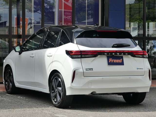 日産 ノートオーラ １．２ Ｇ レザーエディション R4年 (東海) 99