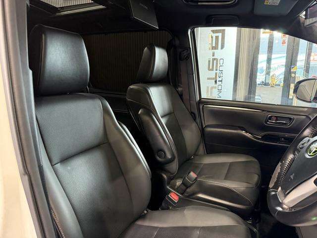 トヨタ エスクァイア ２．０ ＧＩ R1年 (東海) 99