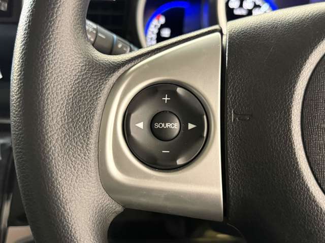 ホンダ Ｎ　ＢＯＸ ６６０ カスタムＧ ＳＳパッケージ H29年 (近畿) 99