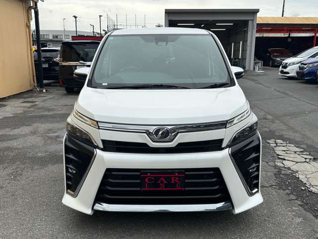 トヨタ ヴォクシー ２．０ ＺＳ 煌ＩＩ R1年 (関東) 99