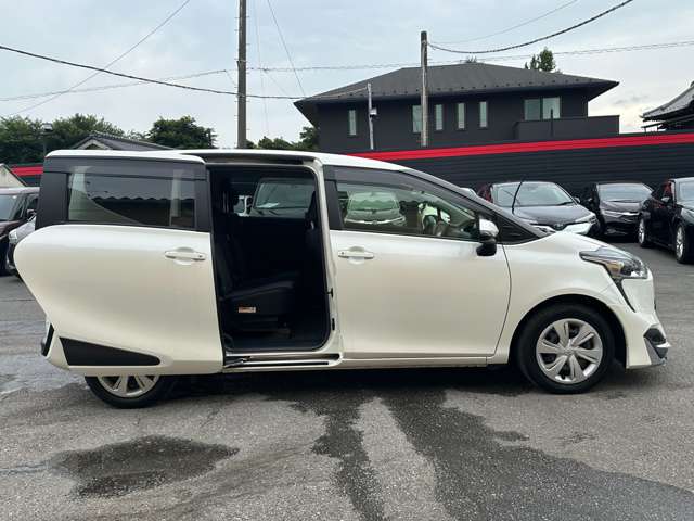 トヨタ シエンタ １．５ ファンベース Ｇ H30年 (関東) 99