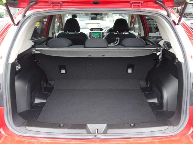 スバル インプレッサスポーツ ２．０ Ｉ－Ｌ アイサイト ４ＷＤ H29年 (関東) 99
