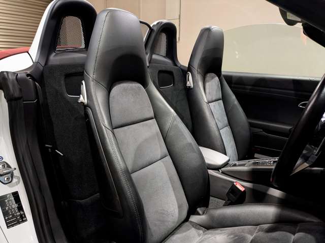 ポルシェ ７１８ボクスター ＰＤＫ H28年 () 99