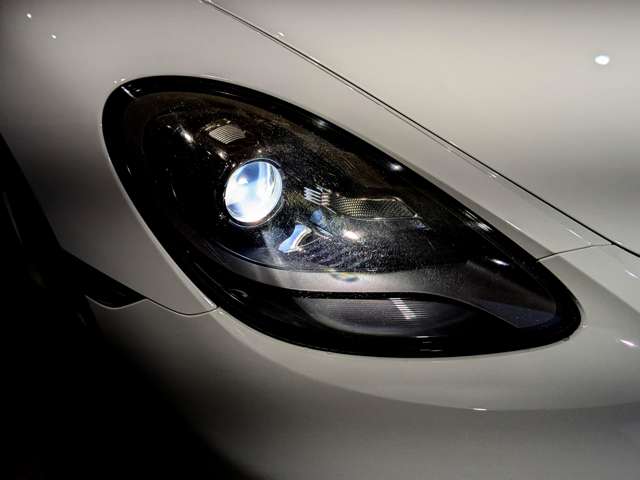 ポルシェ ７１８ボクスター ＰＤＫ H28年 () 99