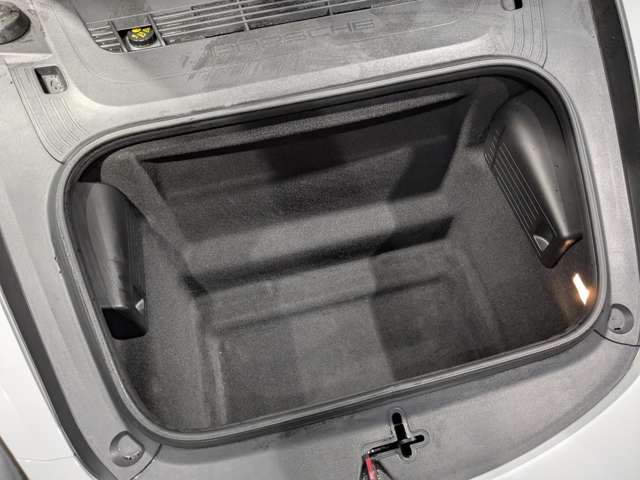 ポルシェ ７１８ボクスター ＰＤＫ H28年 () 99