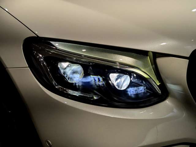 ＡＭＧ ＧＬＣ ６３ Ｓ ４マチックプラス ４ＷＤ R1年 () 99