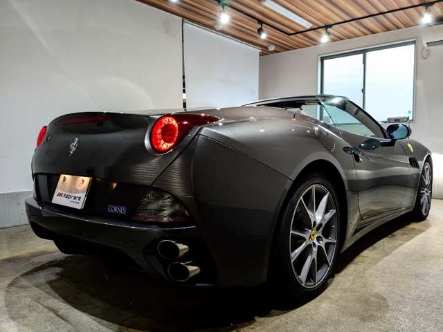フェラーリ カリフォルニア Ｆ１ ＤＣＴ H21年 () 99