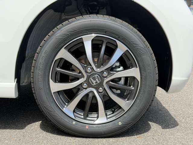 ホンダ Ｎ　ＢＯＸ カスタム ６６０ ４ＷＤ R8年 () 99