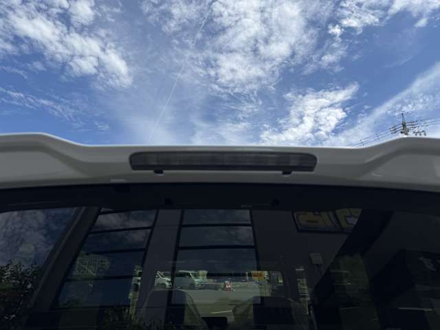 ホンダ Ｎ　ＢＯＸ カスタム ６６０ ４ＷＤ R8年 () 99