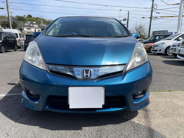 ホンダ フィット　シャトル　ハイブリッド １．３ Ｃ H25年 (関東) 99