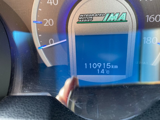 ホンダ フィット　シャトル　ハイブリッド １．３ Ｃ H25年 (関東) 99