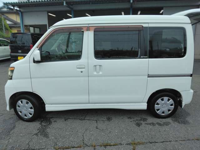 ダイハツ アトレーワゴン ６６０ フレンドシップ スローパー リヤシート付仕様 H25年 (関東) 99