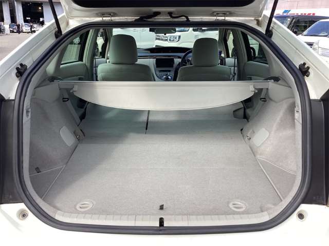 トヨタ プリウス １．８ Ｓ H25年 (近畿) 99