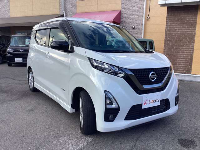 日産 デイズ ６６０ ハイウェイスターＸ アーバンクロム R3年 (近畿) 99