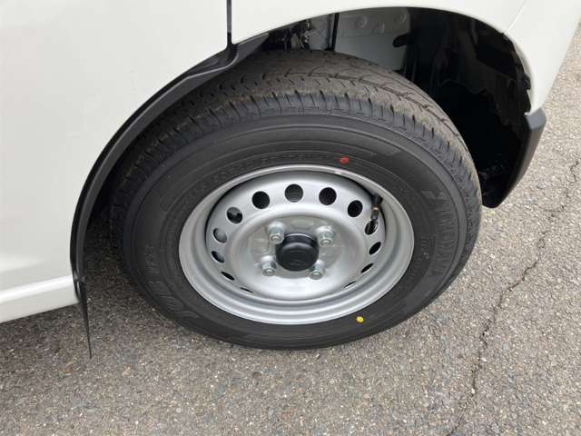 ダイハツ ハイゼットカーゴ ６６０ デラックス R8年 (近畿) 99