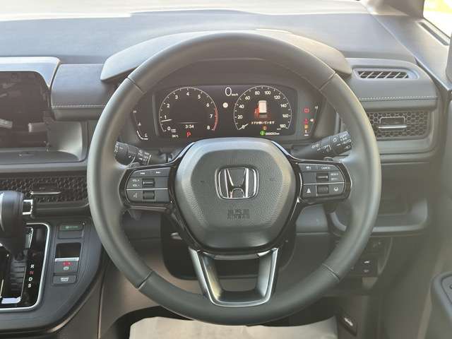 ホンダ ステップワゴン １．５ スパーダ ４ＷＤ R8年 (東海) 99