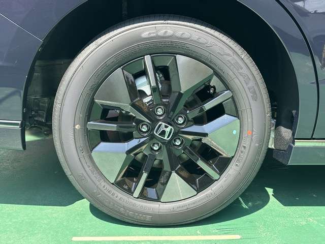 ホンダ ステップワゴン　ハイブリッド ２．０ Ｅ：ＨＥＶ スパーダ R8年 (東海) 99