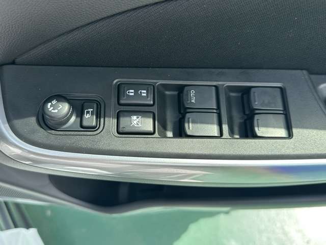 スズキ スイフト スポーツ １．４ ＺＣ３３Ｓ ファイナル エディション R7年 (東海) 99