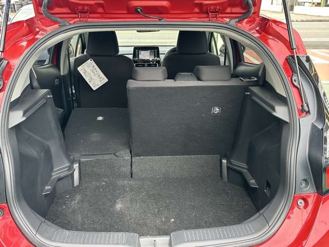 トヨタ アクア １．５ Ｘ ウェルキャブ 車イス収納装置付車（助手席ターンチルト付） R5年 (東海) 99