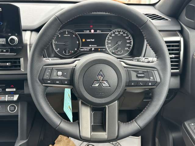 三菱 トライトン ２．４ ＧＳＲ ディーゼルターボ ４ＷＤ R7年 (東海) 99