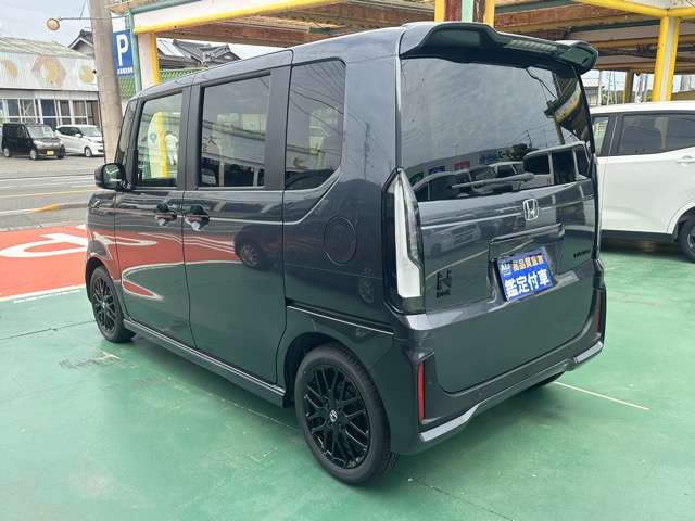 ホンダ Ｎ　ＢＯＸ カスタム ６６０ ターボ ブラック スタイル R8年 (東海) 99