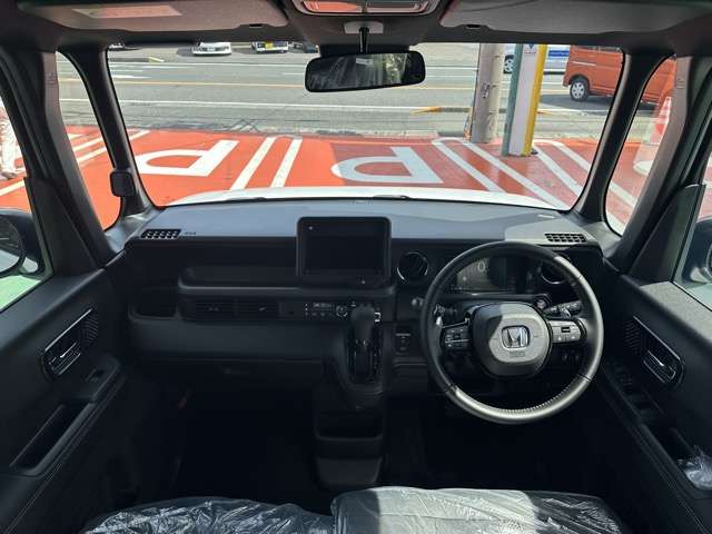 ホンダ Ｎ　ＢＯＸ カスタム ６６０ ターボ コーディネートスタイル ２トーン R8年 (東海) 99