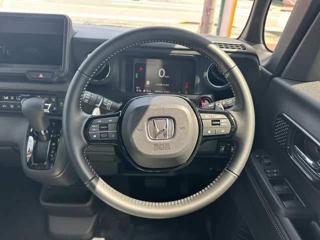 ホンダ Ｎ　ＢＯＸ カスタム ６６０ ターボ コーディネートスタイル ２トーン R8年 (東海) 99