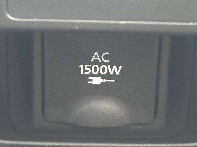三菱 アウトランダーＰＨＥＶ ＰＨＥＶ ２．４ Ｐ ４ＷＤ R6年 (東海) 99