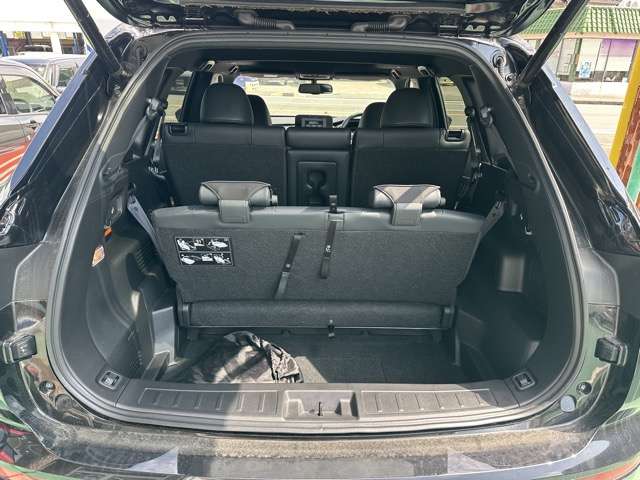 三菱 アウトランダーＰＨＥＶ ＰＨＥＶ ２．４ Ｐ ４ＷＤ R6年 (東海) 99