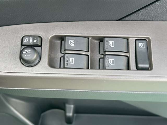 トヨタ ルーミー １．０ Ｇ R5年 (東海) 99
