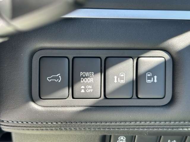 三菱 デリカ　Ｄ：５ ２．２ Ｐ ディーゼルターボ ４ＷＤ R7年 (東海) 99