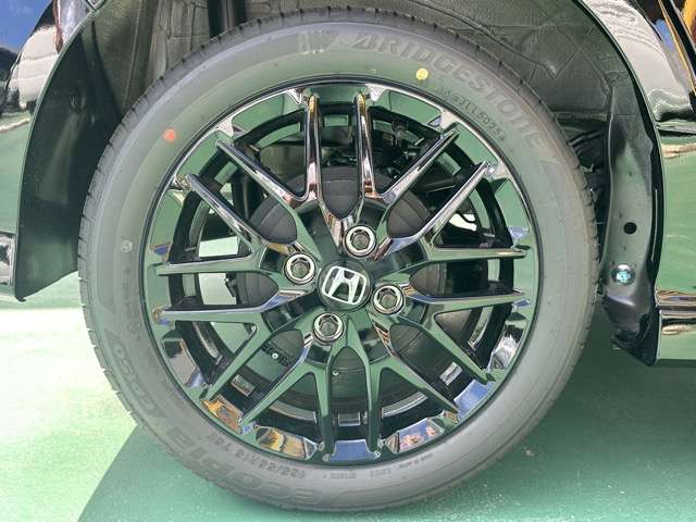 ホンダ Ｎ　ＢＯＸ カスタム ６６０ ターボ ブラック スタイル R8年 (東海) 99