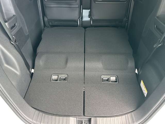 ホンダ Ｎ　ＢＯＸ カスタム ６６０ ターボ コーディネートスタイル モノトーン R8年 (東海) 99