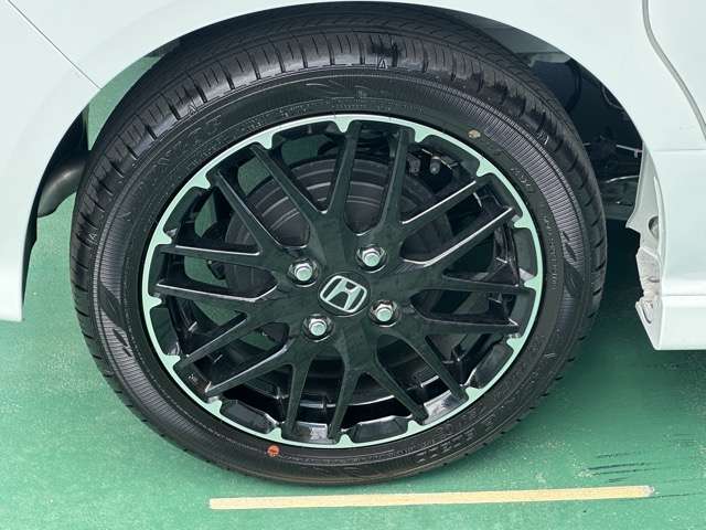 ホンダ Ｎ　ＢＯＸ カスタム ６６０ ターボ コーディネートスタイル モノトーン R8年 (東海) 99